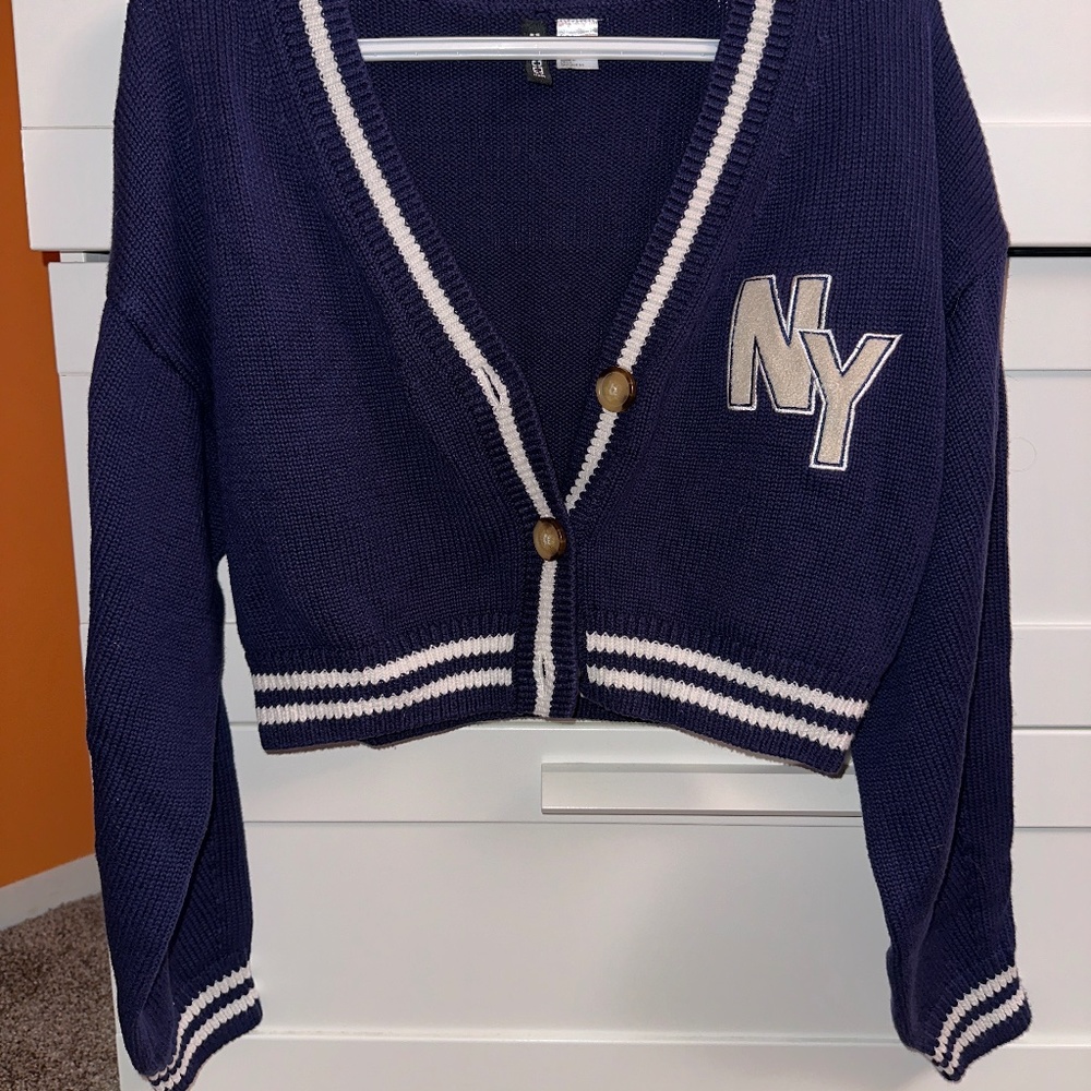 H&M Divided NY Cardigan Sweater Women's Size Small